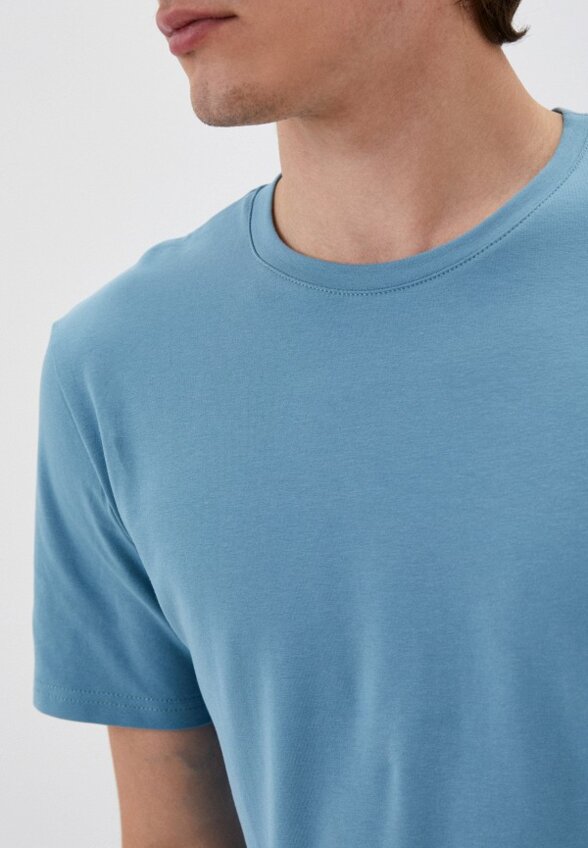 Футболка Minaku