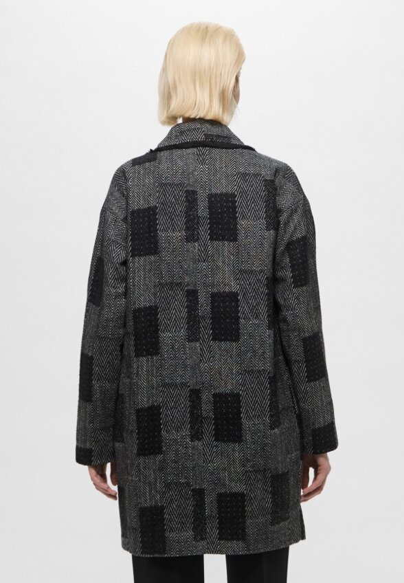 Пальто двубортное Trussardi