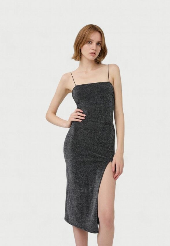 Платье Terranova