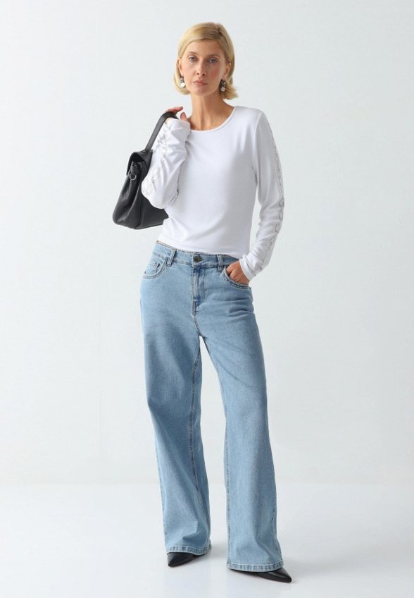 Лонгслив Pais