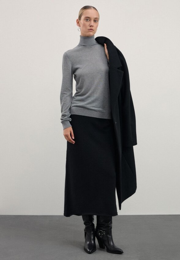 Водолазка Zarina