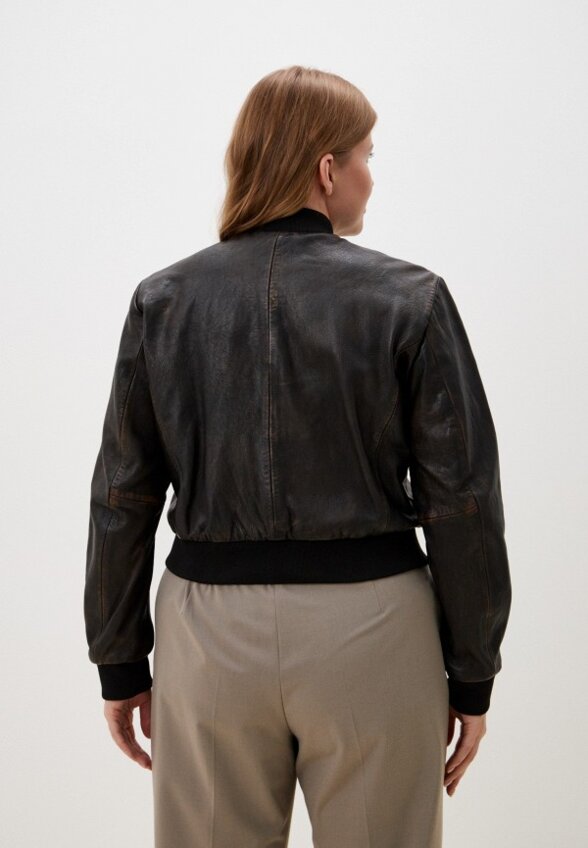 Бомбер Снежная Королева