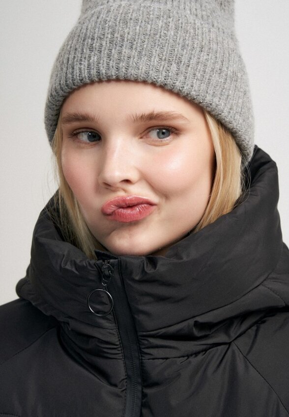 Пуховик Твое