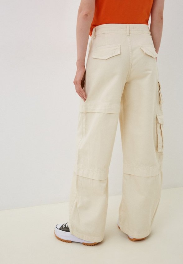 Джинсы Mossmore