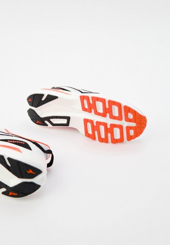 Кроссовки Diadora