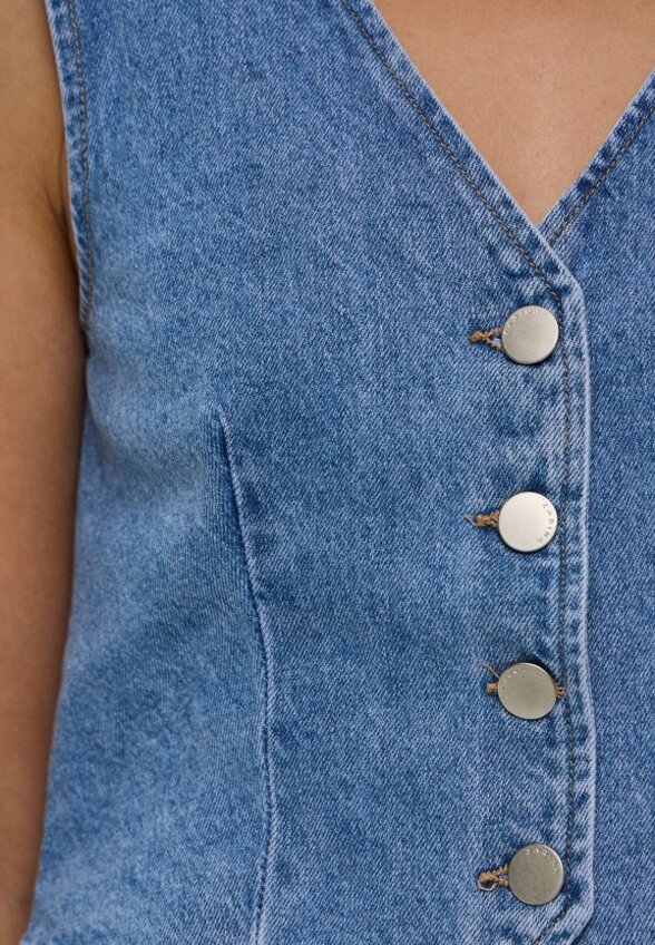 Жилет джинсовый Zarina