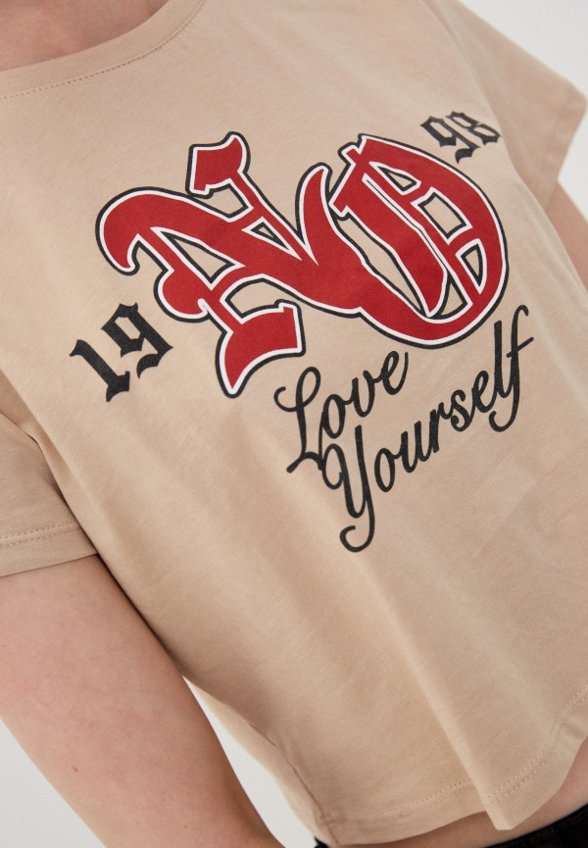 Футболка Trendyol