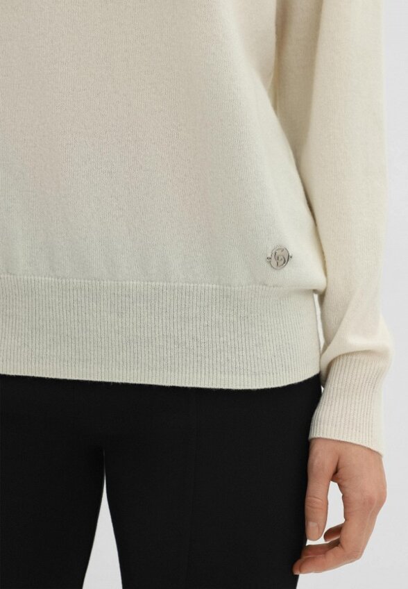 Джемпер Calin Doux