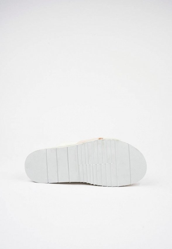 Сланцы Niota Line