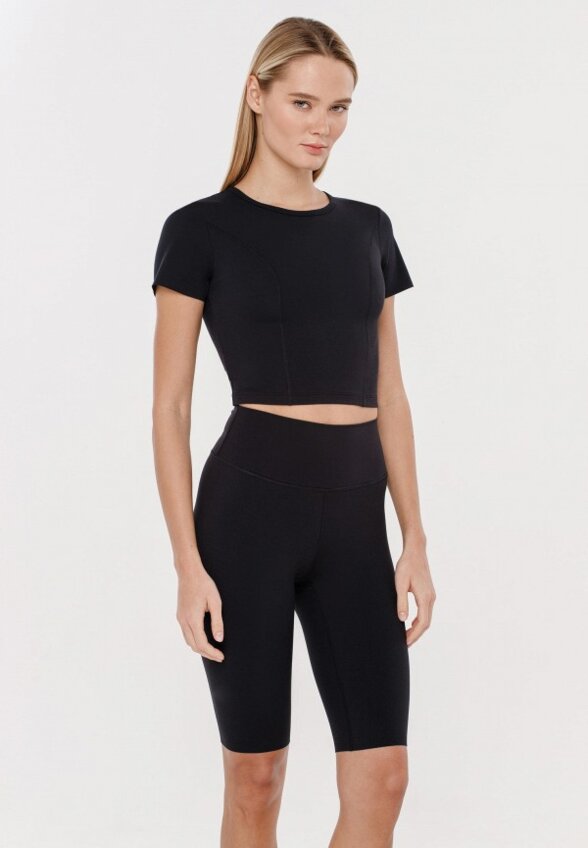 Футболка Wild Orchid