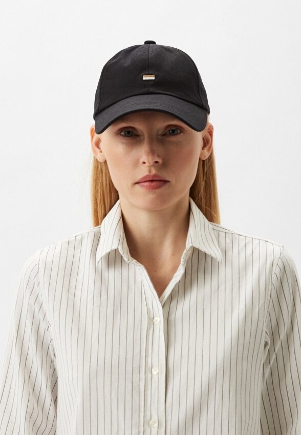 Бейсболка Boss