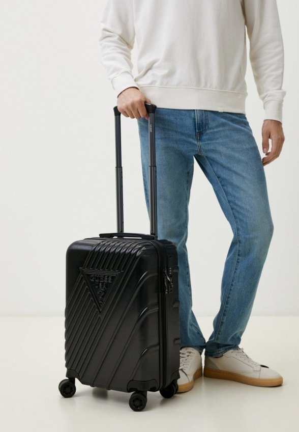 Чемодан Guess