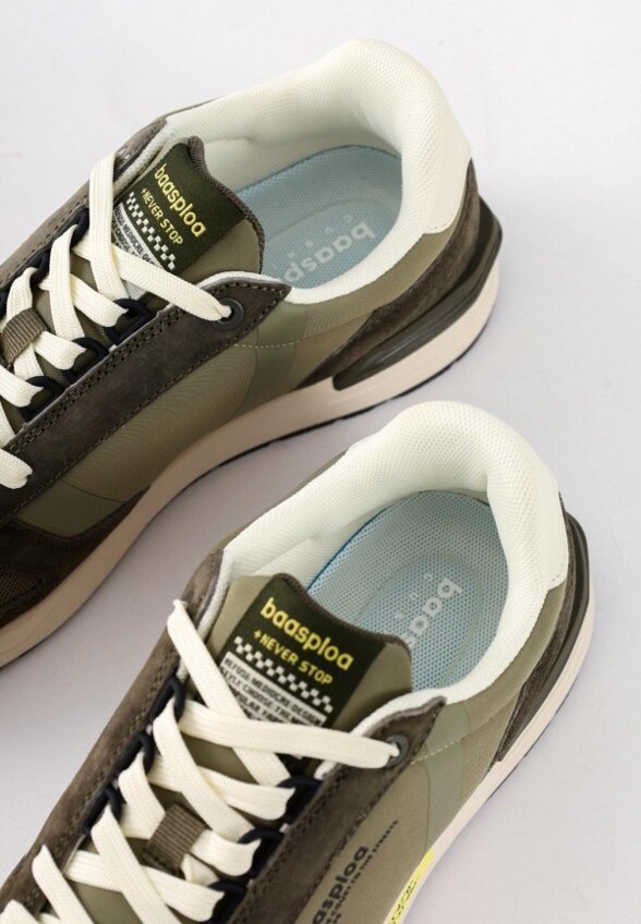 Кроссовки Baasploa