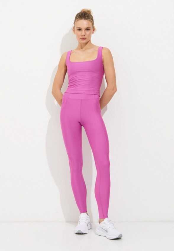 Топ спортивный Heroine Sport