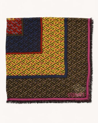 Versace Scarf женщинам
