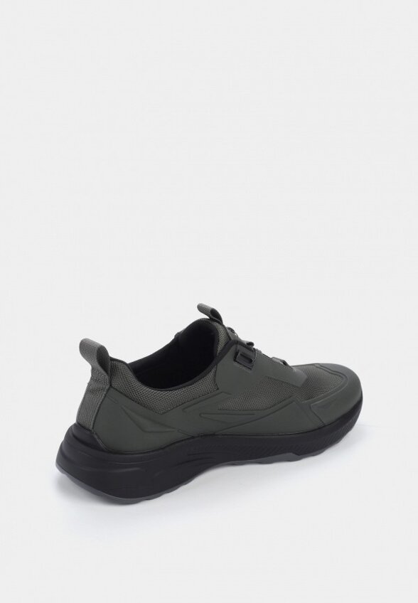 Кроссовки Kari