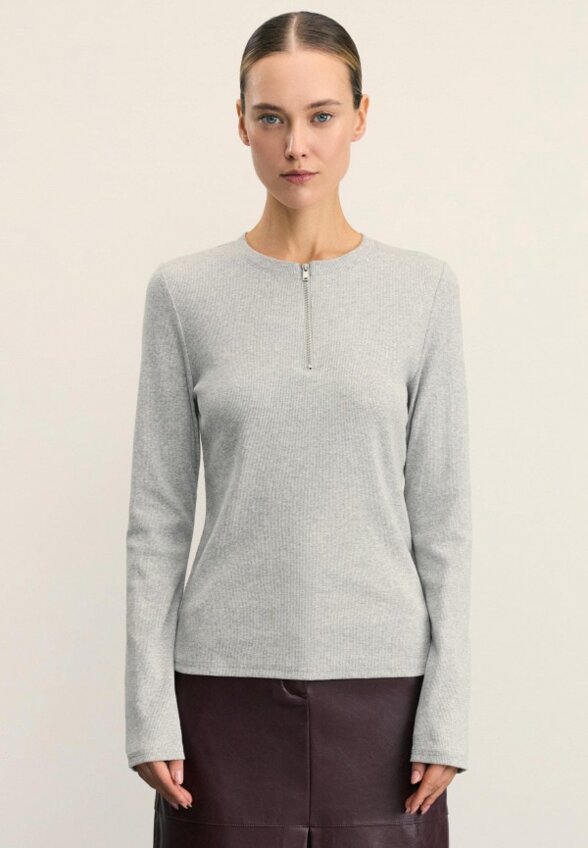 Джемпер Zarina