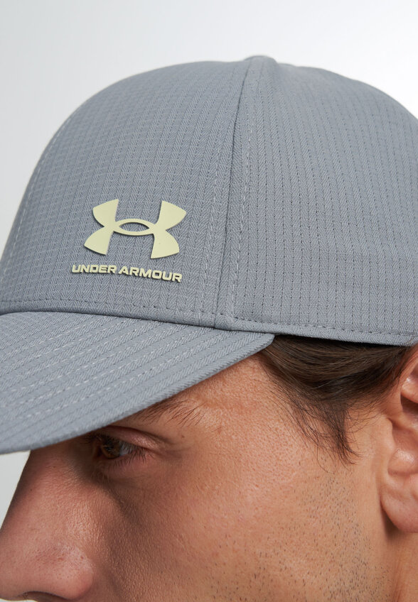 Бейсболка мужская Under Armour, Серый