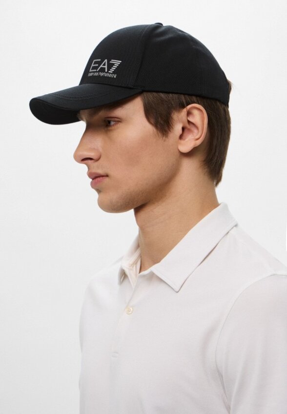 Бейсболка EA7