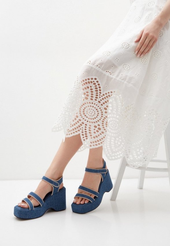 Босоножки Abricot