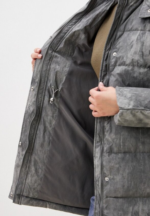 Пуховик Снежная Королева