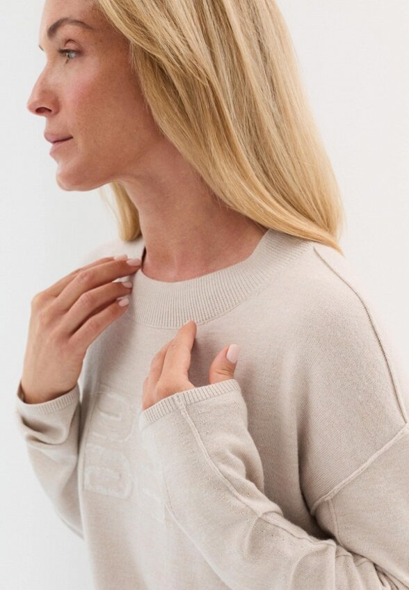 Джемпер Bulmer