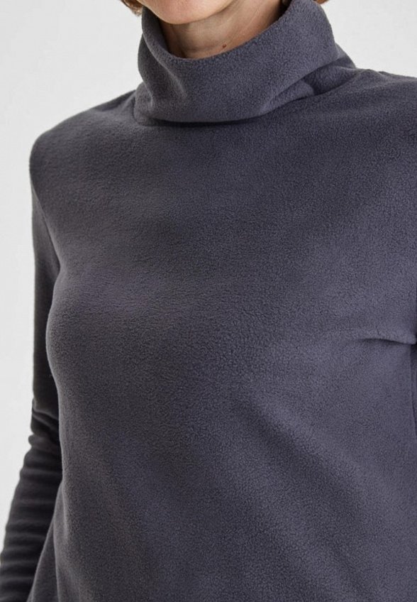 Водолазка Envylab