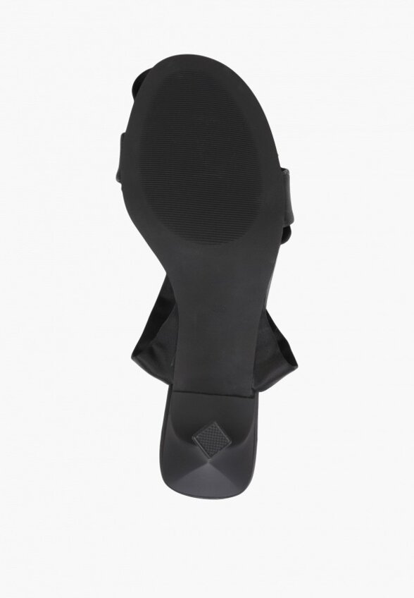 Босоножки Betsy