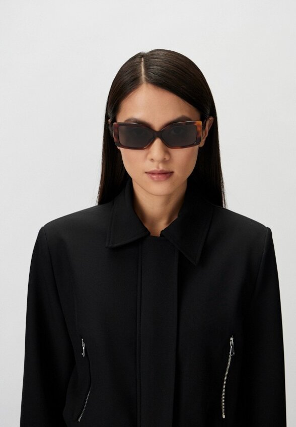 Очки солнцезащитные Jacquemus