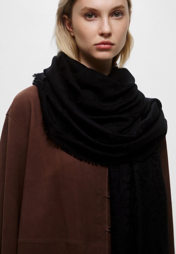 Палантин Liu Jo