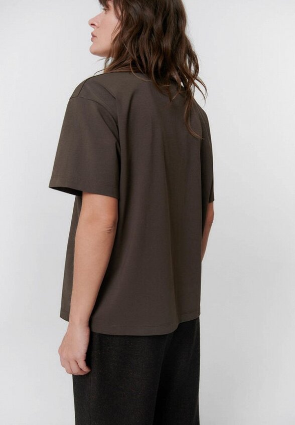 Футболка Daisyknit