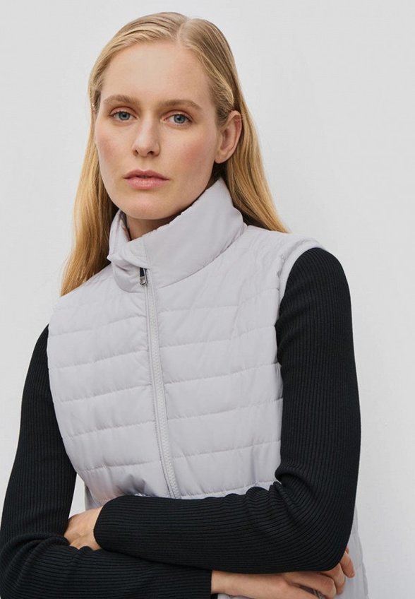 Жилет утепленный Baon