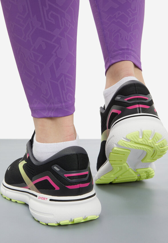 Кроссовки женские Brooks Ghost 15, Черный