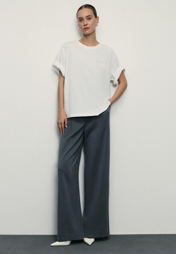 Футболка Zarina