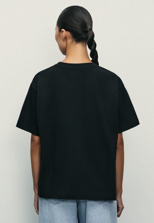 Футболка Zarina