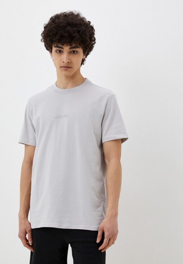 Футболка Colin's