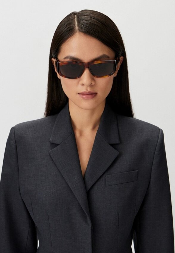 Очки солнцезащитные Jacquemus