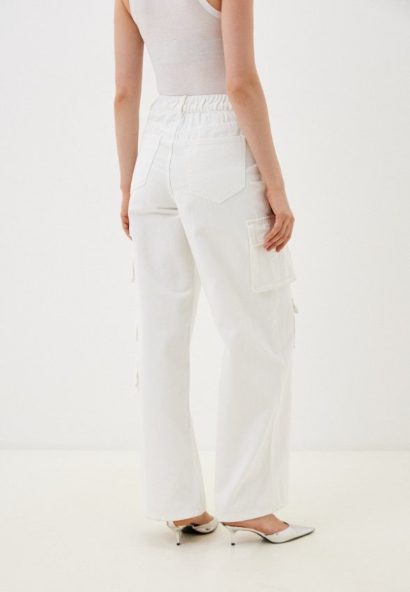 Джинсы Belucci