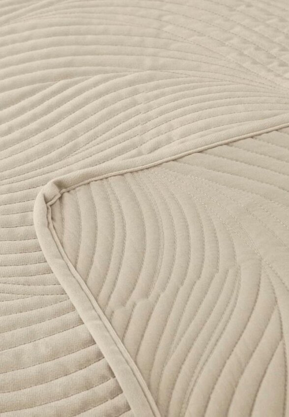 Комплект с покрывалом Sofi De Marko