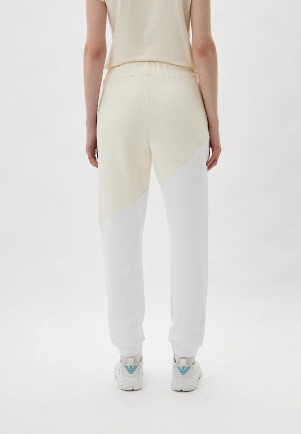 Брюки спортивные EA7