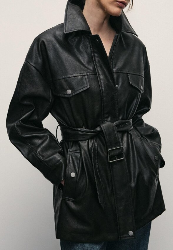 Куртка кожаная Zarina