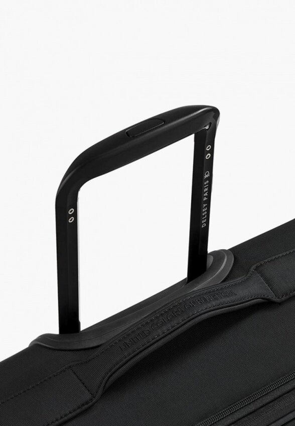 Чемодан Delsey