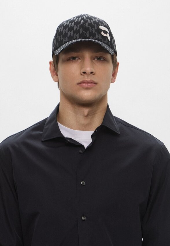 Бейсболка Karl Lagerfeld