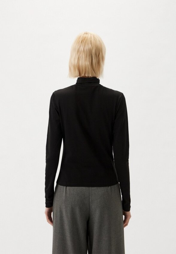 Водолазка Hinnominate