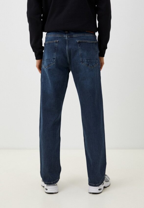 Джинсы Colin's