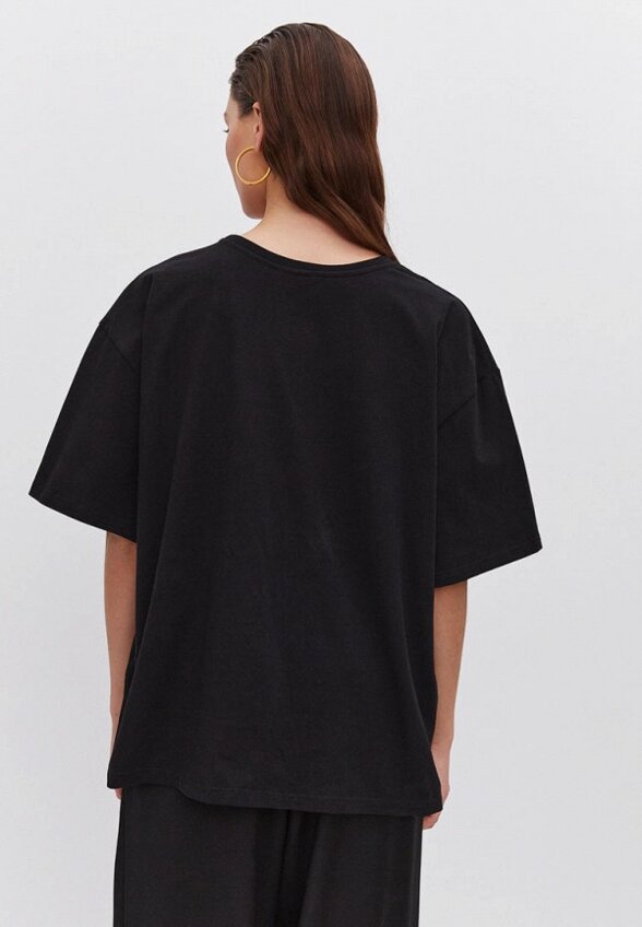 Футболка 4forms