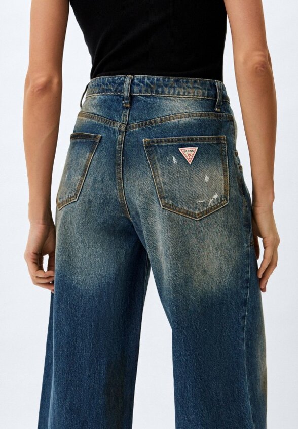 Джинсы Guess