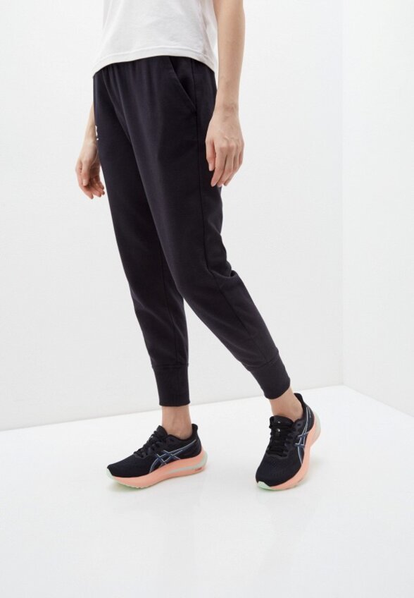 Кроссовки ASICS