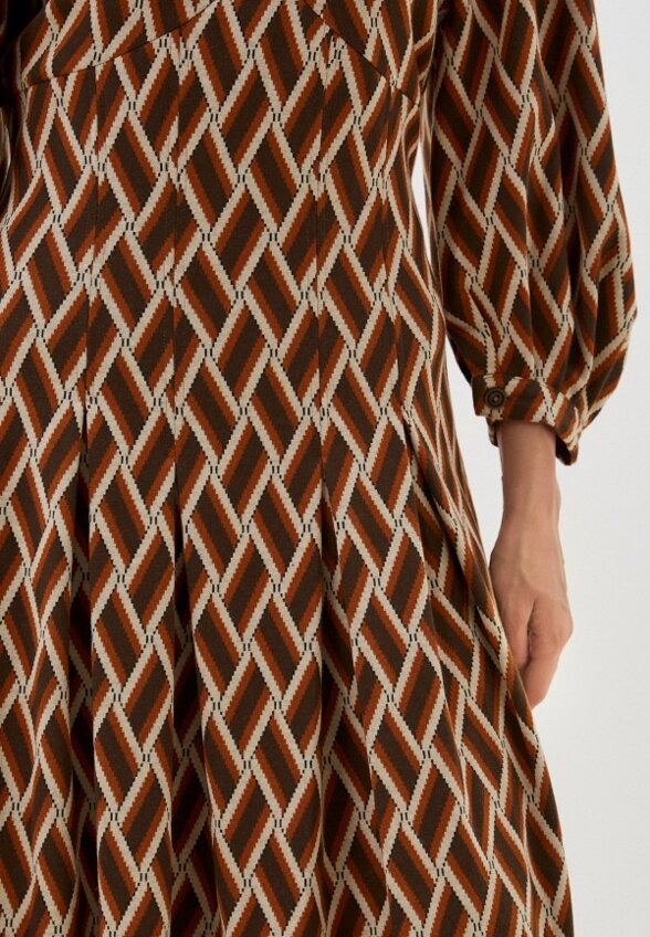 Платье MadaM T