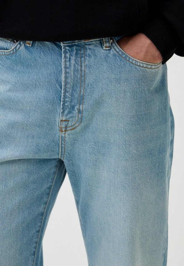 Джинсы Lacoste